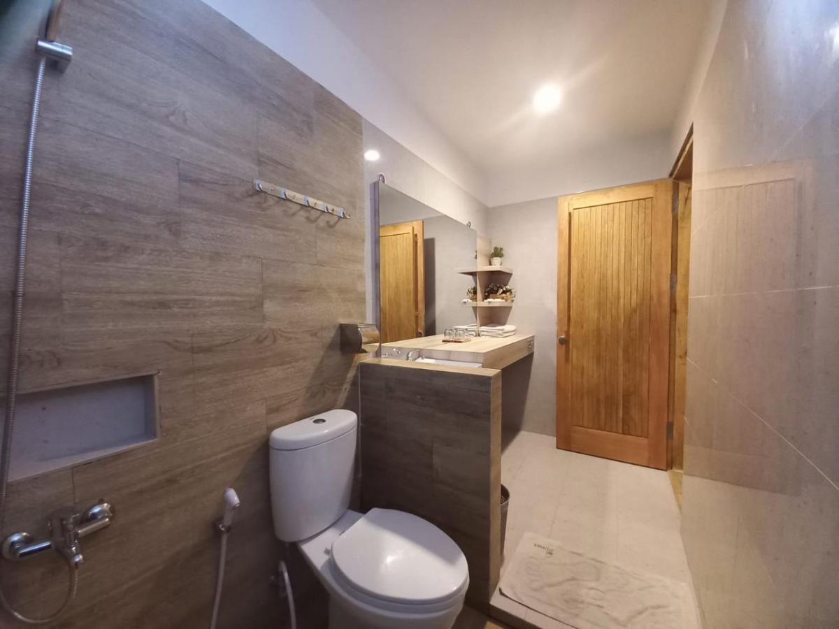 Lawaka Hotel Ampana Dış mekan fotoğraf