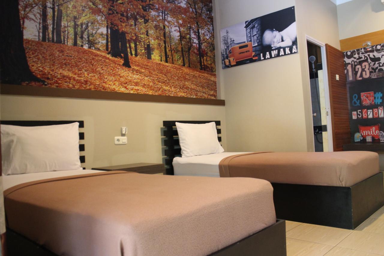 Lawaka Hotel Ampana Dış mekan fotoğraf