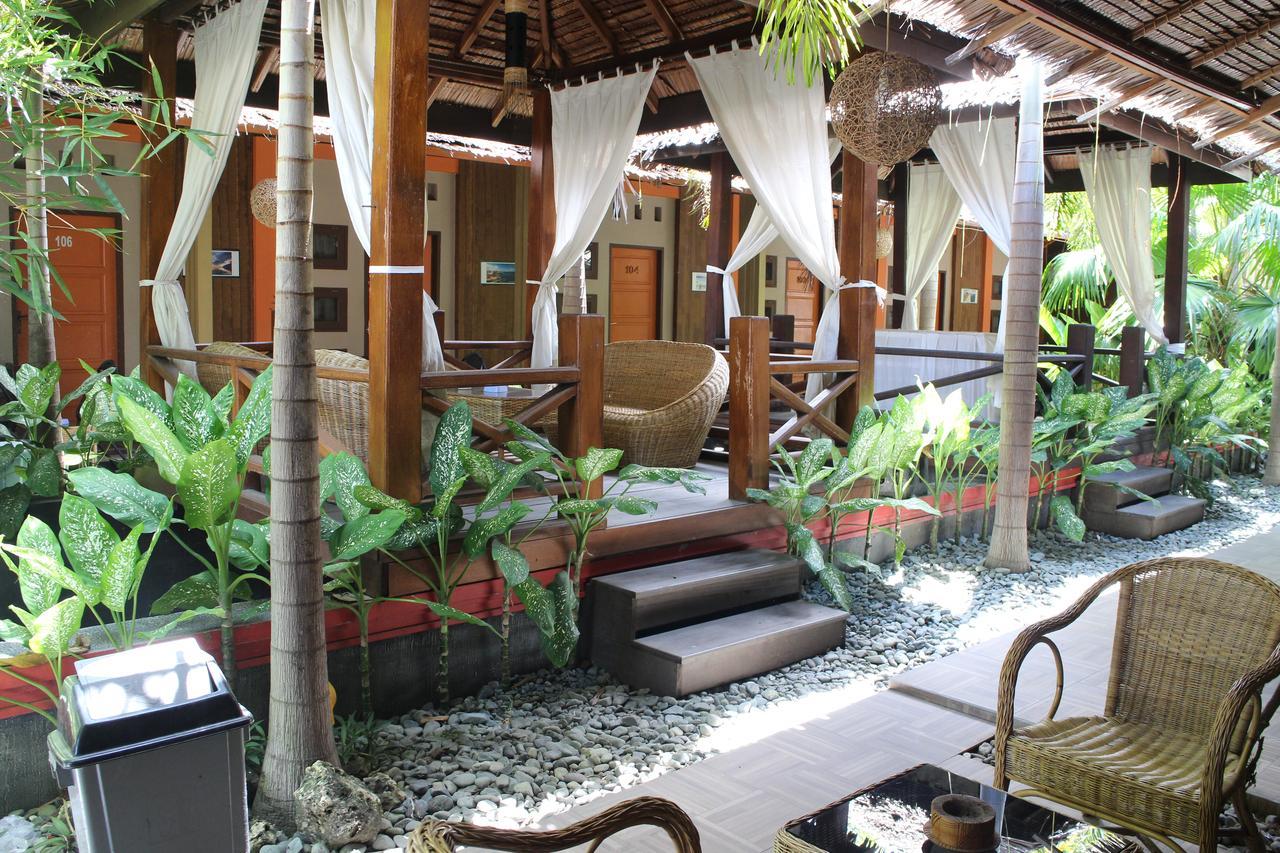 Lawaka Hotel Ampana Dış mekan fotoğraf