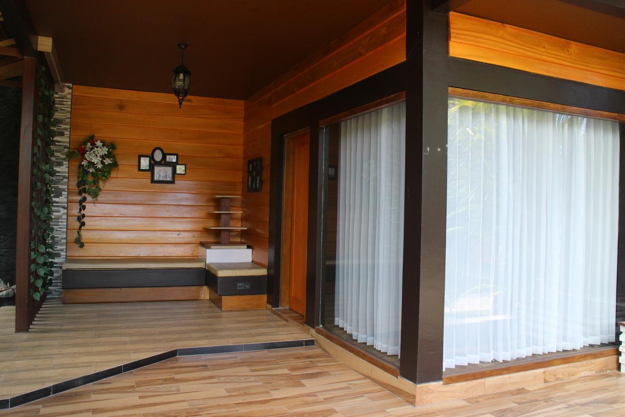 Lawaka Hotel Ampana Dış mekan fotoğraf