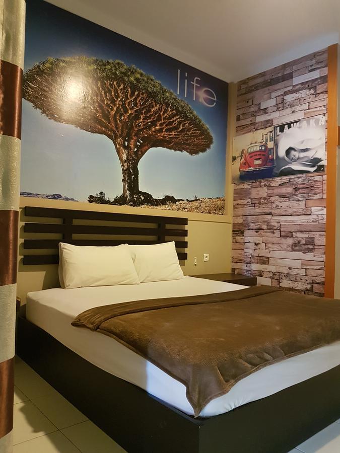 Lawaka Hotel Ampana Dış mekan fotoğraf